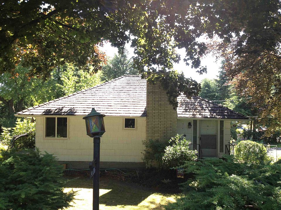 2nd image of 9706 20th Ave NE