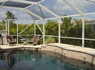 9613 Sandpiper Ln, West Palm Beach, FL 33411