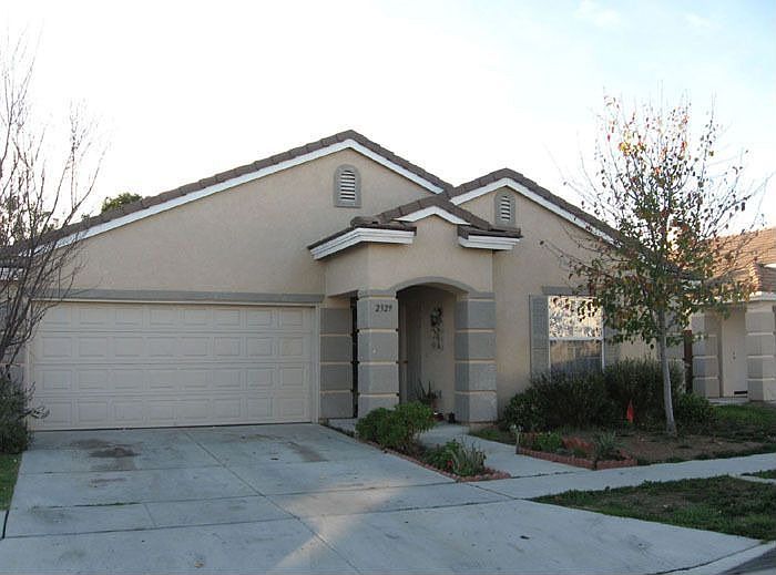 1st image of 2329 N Larryton Ave