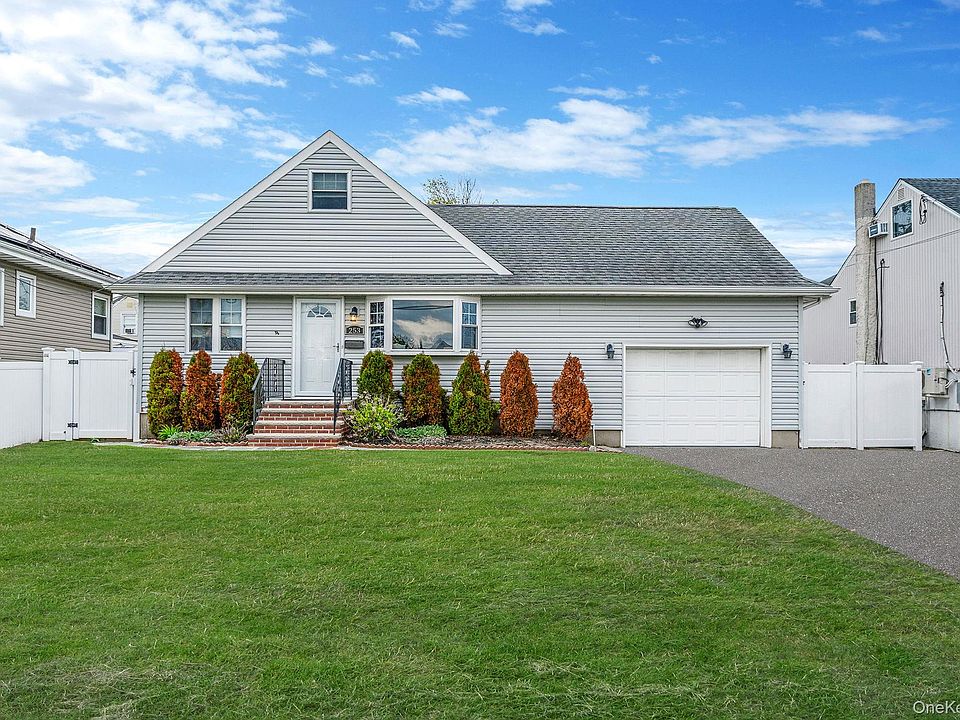 1st image of 253 E Riviera Drive