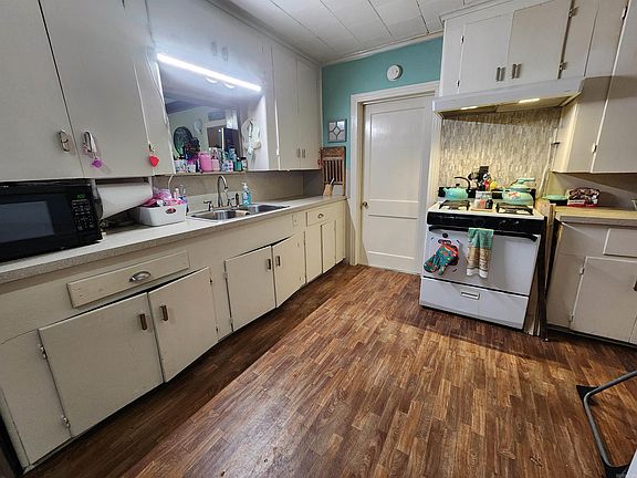 5th image of 506 N Parkway Dr