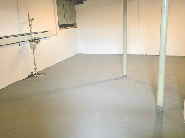 manchester-new-hampshire-95346584 picture