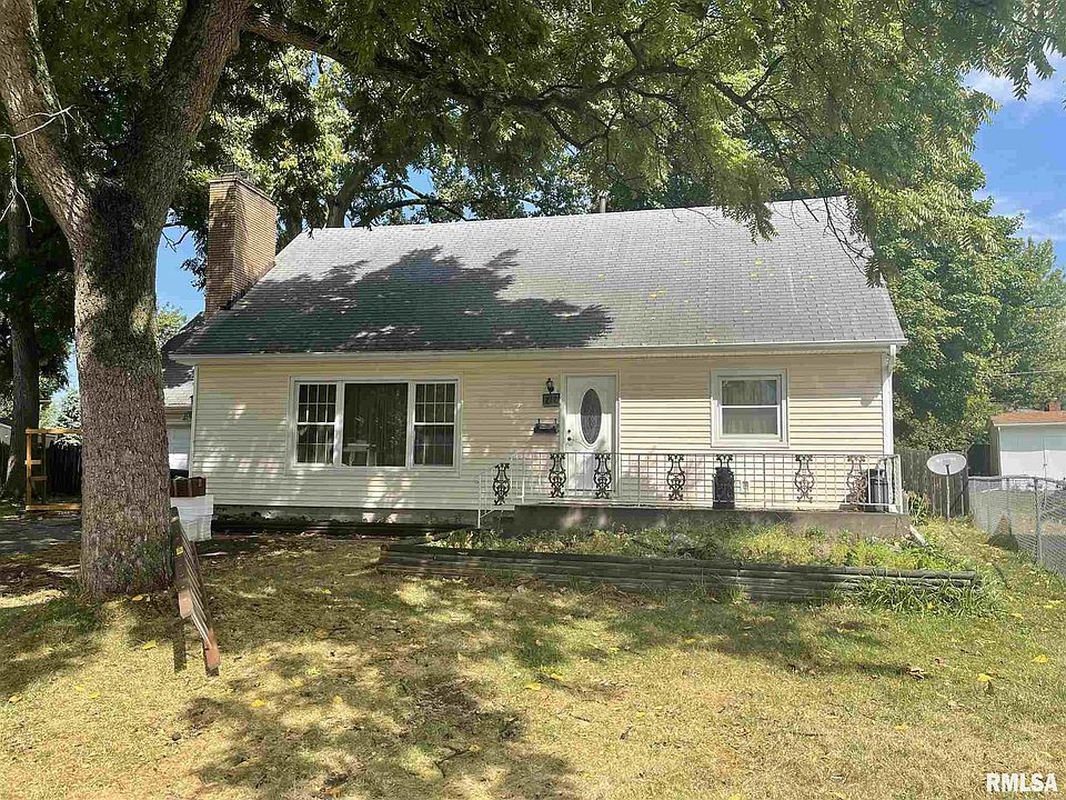 1st image of 217 Hilltop Ct