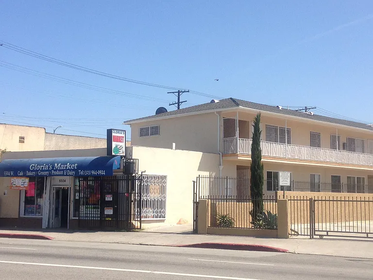 5506 W Adams Blvd #7 — Photo 1