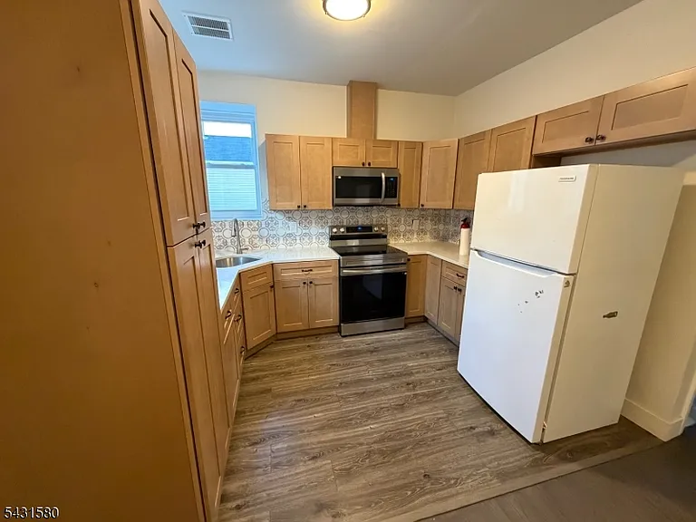 64 Mott St #2 — Photo 3