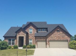 205 Forest Oaks Dr, Caseyville, IL 62232