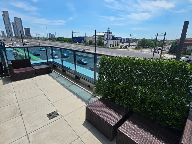 3600 Highway 7 Rd #211 — Photo 11