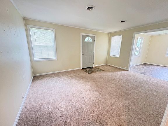 5th image of 329 Miller Blvd