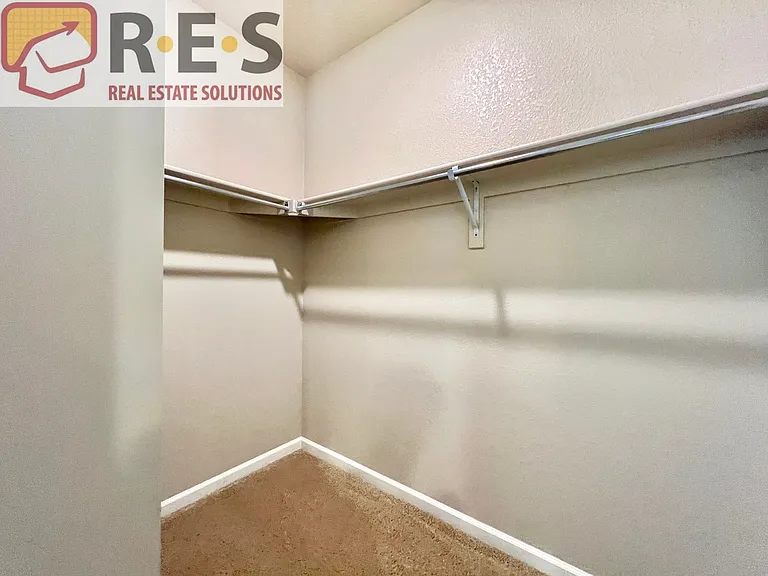 2331 Lodgepole Creek Dr — Photo 14