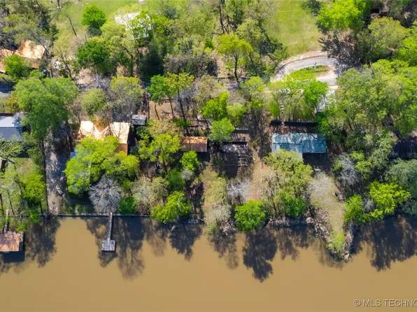 Peninsula, Fort Towson, OK 74735