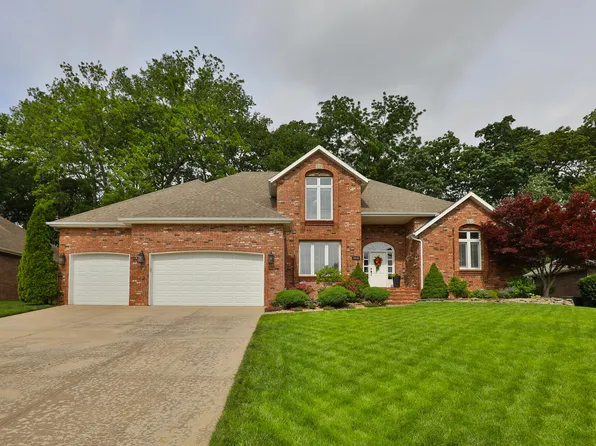 2539 S Forrest Heights Avenue, Springfield, MO 65809