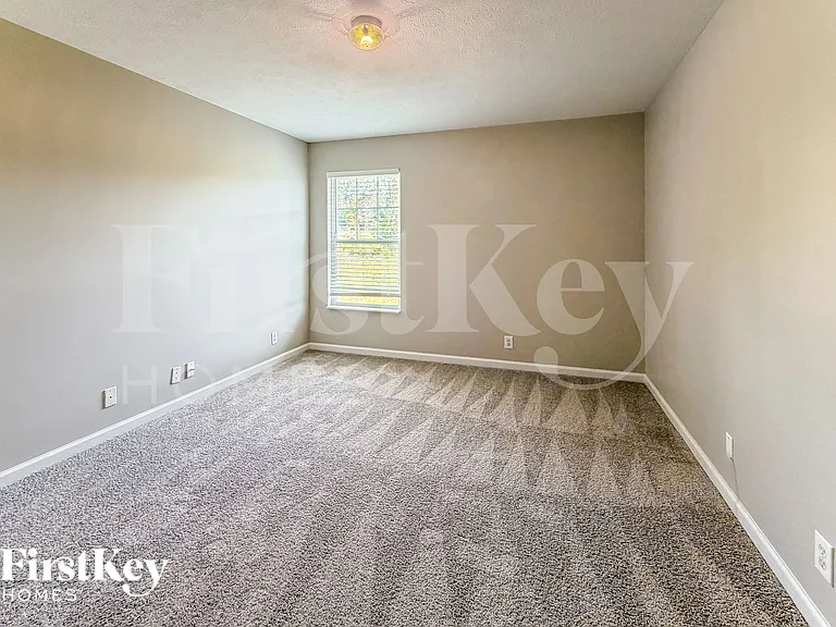 3812 Grant Ridge Ln — Photo 14