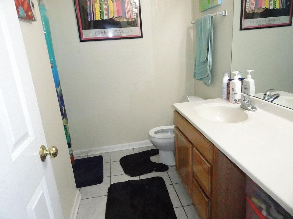 1st image of 1553 Stonefield Dr