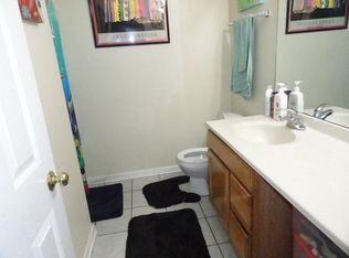 1553 Stonefield Dr, Dekalb, IL 60115