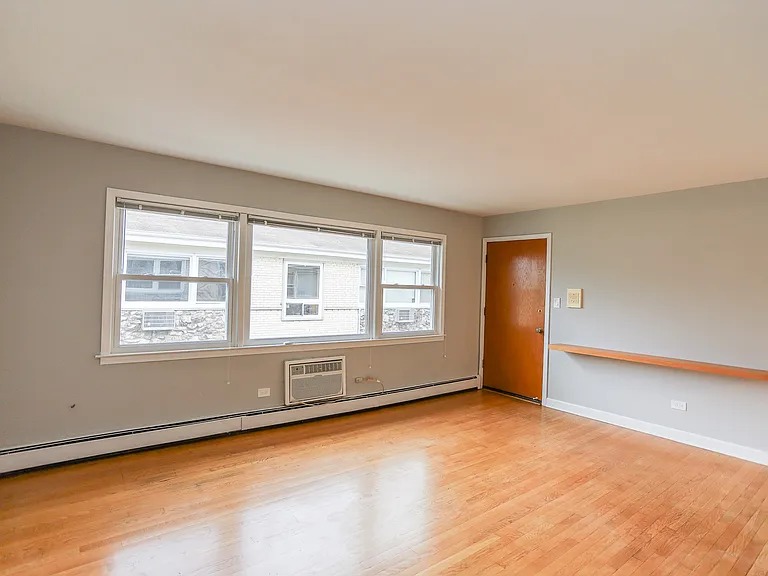 8614 W Berwyn Ave #2S — Photo 3