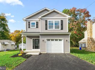 2498 Ogden Ave, Bensalem, PA