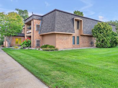 8745 Janeway Ct #J3, Munster, IN, 46321