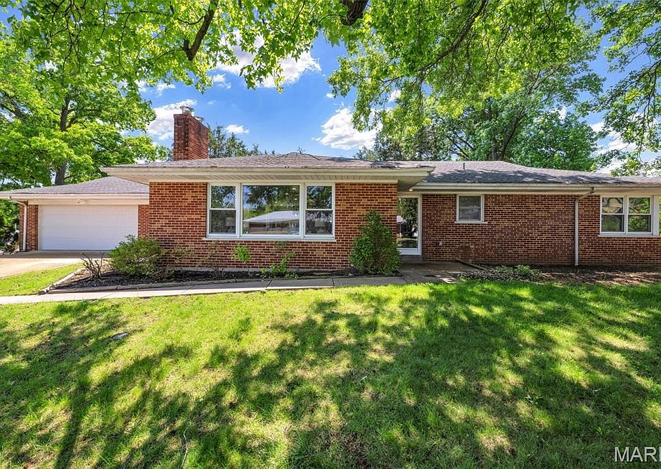 1st image of 1401 Norman Pl
