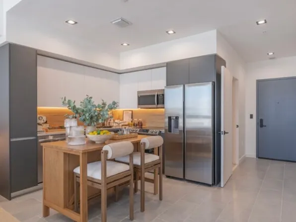 (undisclosed Address), Miami, FL 33127