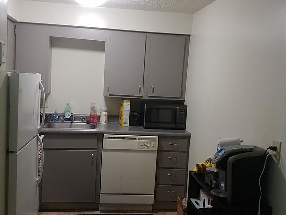 3rd image of 2684 Erlene Dr APT 2213