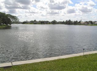 12714 Headwater Cir, Wellington, FL 33414