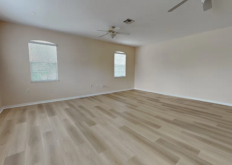 14614 Cableshire Way — Photo 3