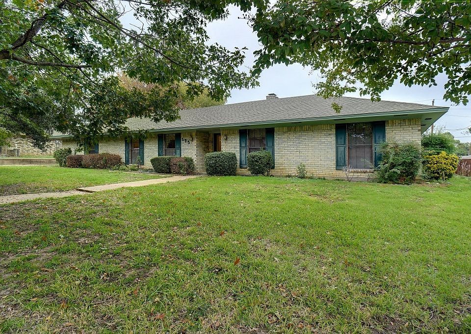 1st image of 133 Villa Park Dr