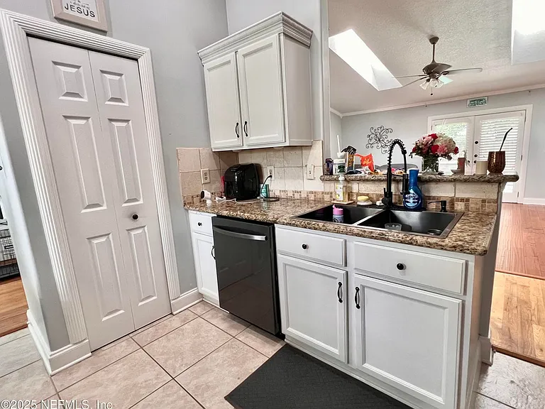 3419 Bristol Bridge Rd — Photo 8