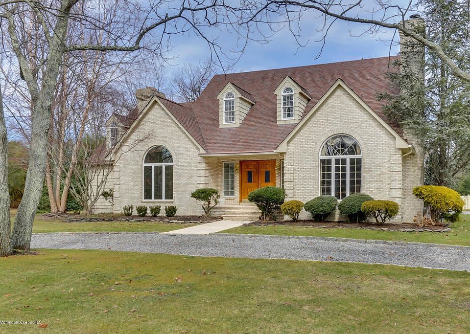 1st image of 1948 Stratford Ct