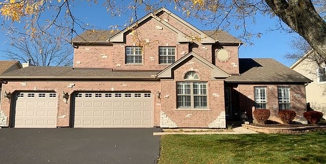 1st image of 100 Brentwood Trl