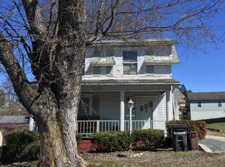 12 McKinney St, Fairmont, WV 26554