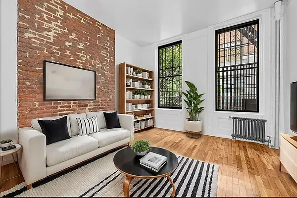 Rented by REAL New York | media 1