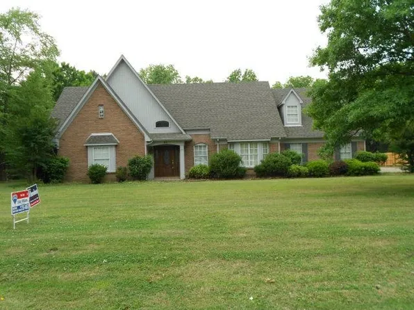 218 Rivertrace Dr, Marion, AR 72364