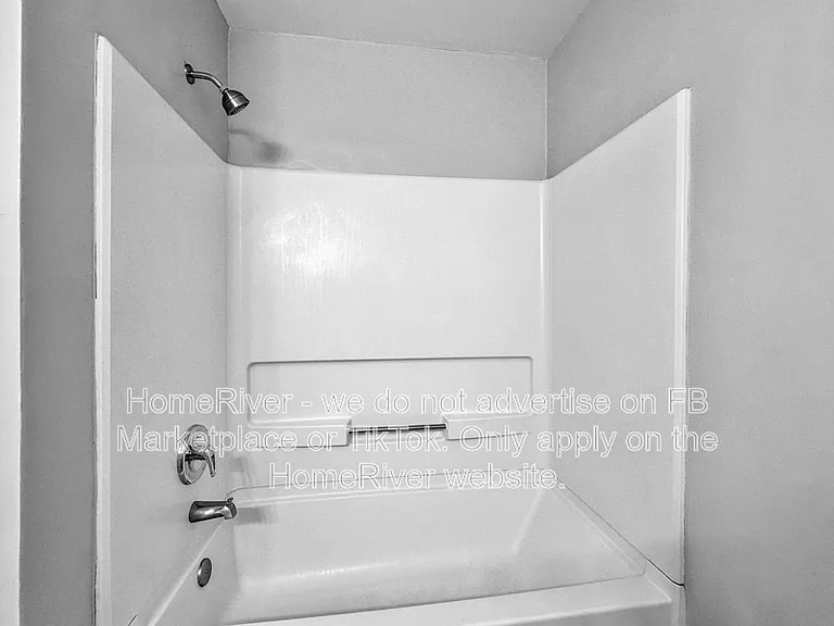 608 Silver Trace Ct — Photo 15