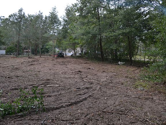 4th image of 723 Frankie Lane Dr