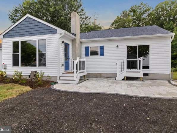 333 Bay Ave, Prince Frederick, MD 20678