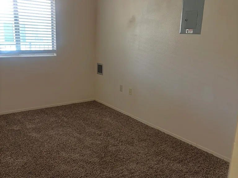 100 Pulsipher Ln #1207 — Photo 12
