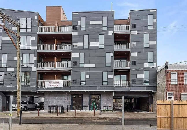 438 Memphis St #12 — Photo 9