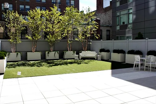 Rented by Corcoran | media 26