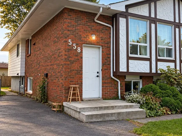 558 1st Ave, Welland, ON L3C 1Z3