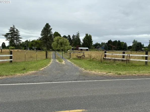 33962 Church Rd, Warren, OR 97053