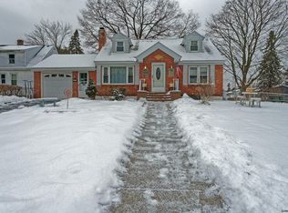 317 Robinson St, Schenectady, NY 12304