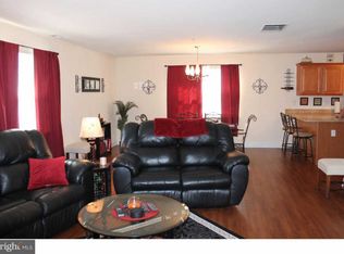 1244 Kings Hwy APT E, Swedesboro, NJ 08085