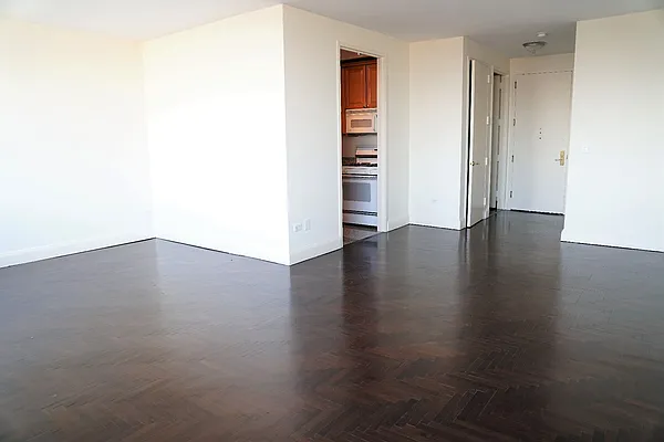 Rented by Keller Williams NYC | media 11