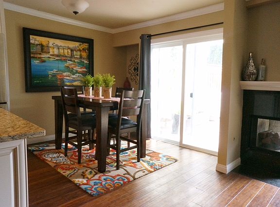 4th image of 1055 Villa Maria Ct