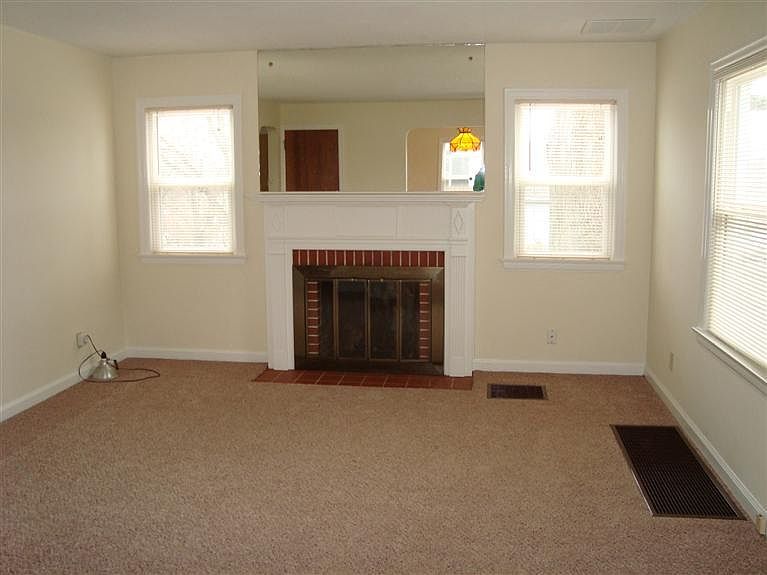 1st image of 6917 Buckingham Pl