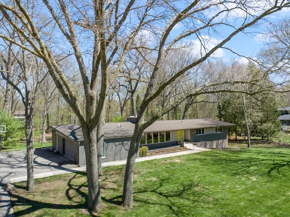 7201 Bingham Rd, Bloomfield Hills, MI 48301