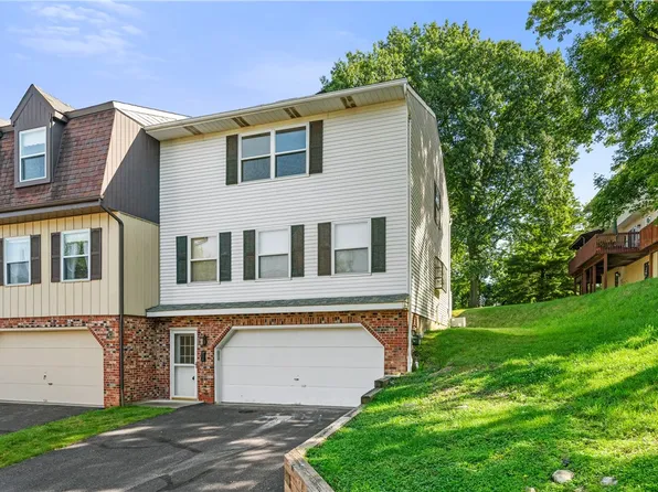 1409 Magnolia Ct, Bethel Park, PA 15102