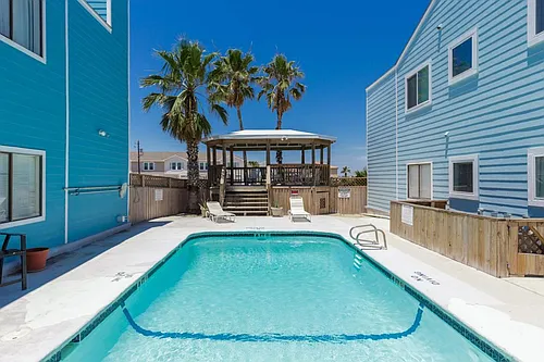 15010 Leeward Dr Photo 1 15010 Leeward Dr Photo 1