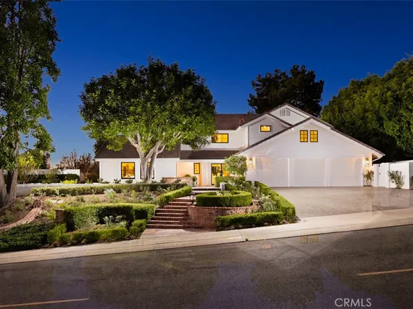 25181 Mustang Dr, Laguna Hills, CA 92653